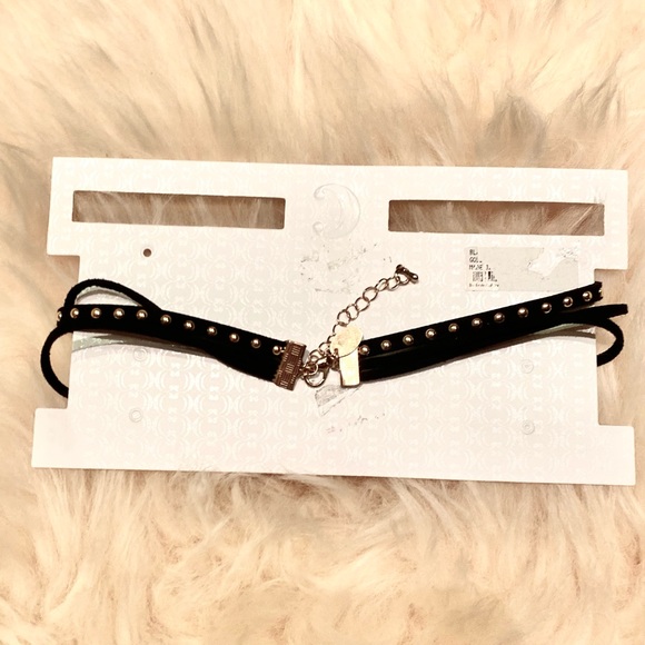 Three-Strand Choker - Picture 2 of 2